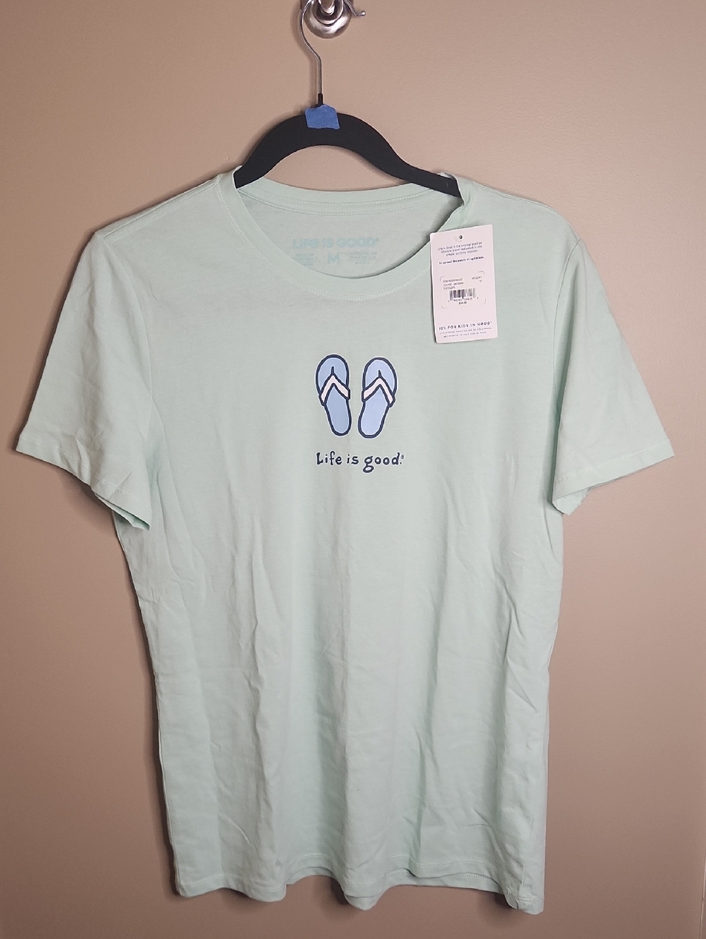 Life Is Good Short Sleeve Women's Tee With Flip Flop Design. Size M.